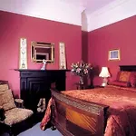 Ivyleigh House לינה וארוחת בוקר פורטלויס
