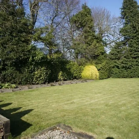 Ivyleigh House 5*