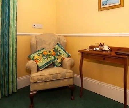Ivyleigh House