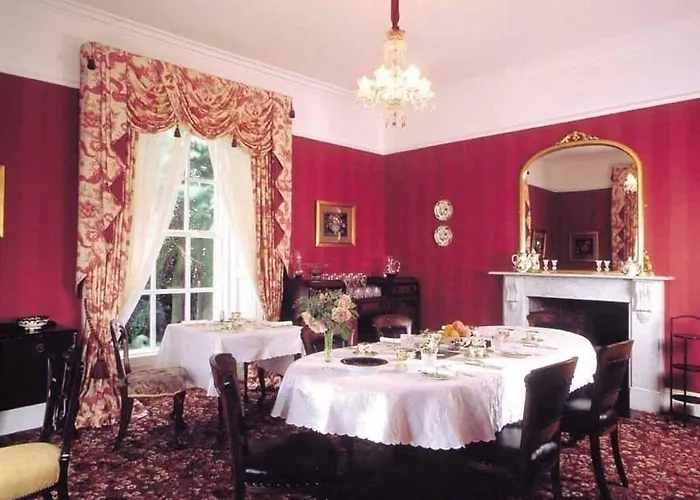 Bed and Breakfast Ivyleigh House 5*